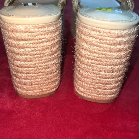 Nine West Roxana Espadrille Platform Sandal.  Size 10.  New without box. - Picture 12 of 12